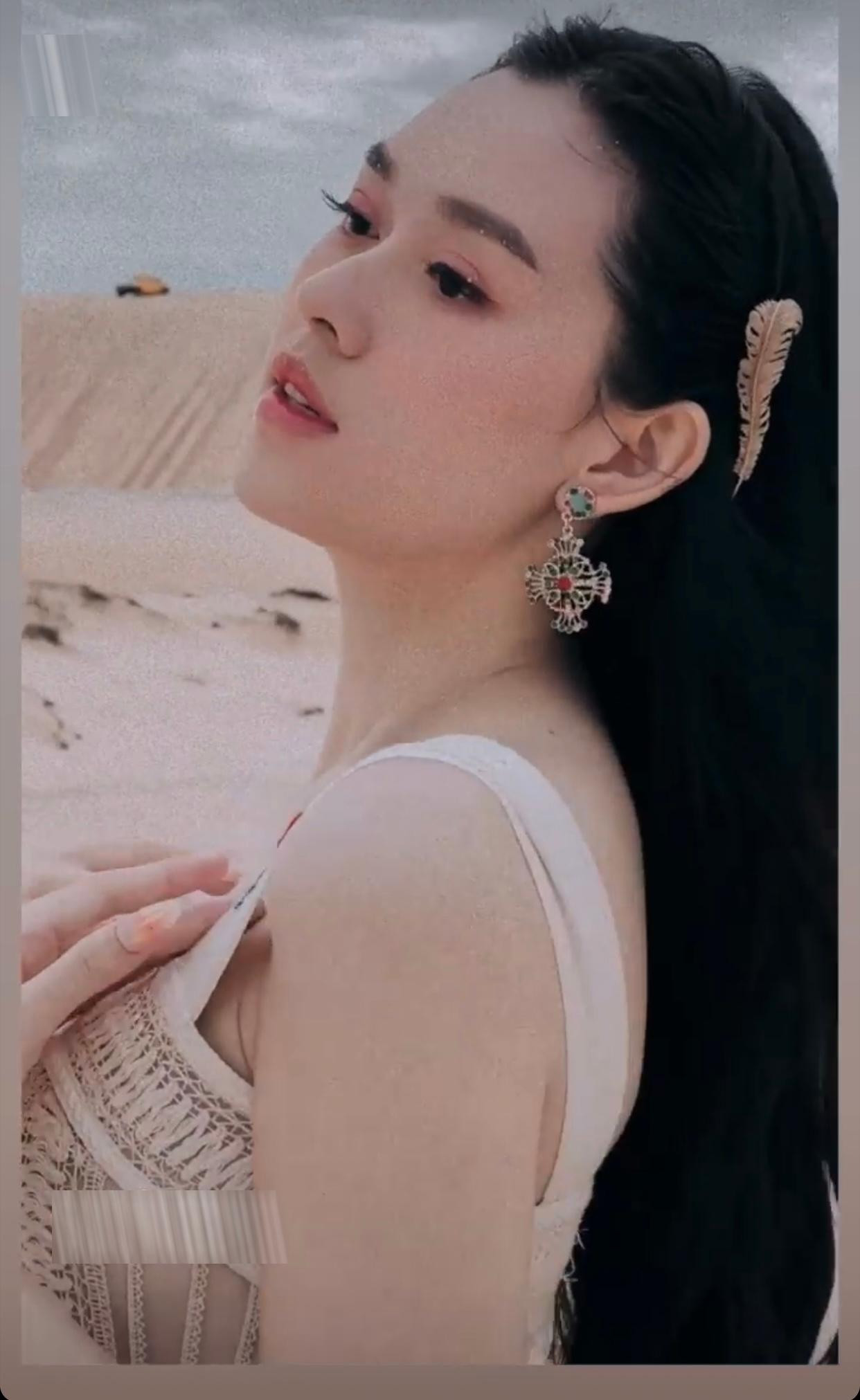Nhan sắc và thần thái của Á hậu 2 Miss World Vietnam 2019 khiến fans ngưỡng mộ.