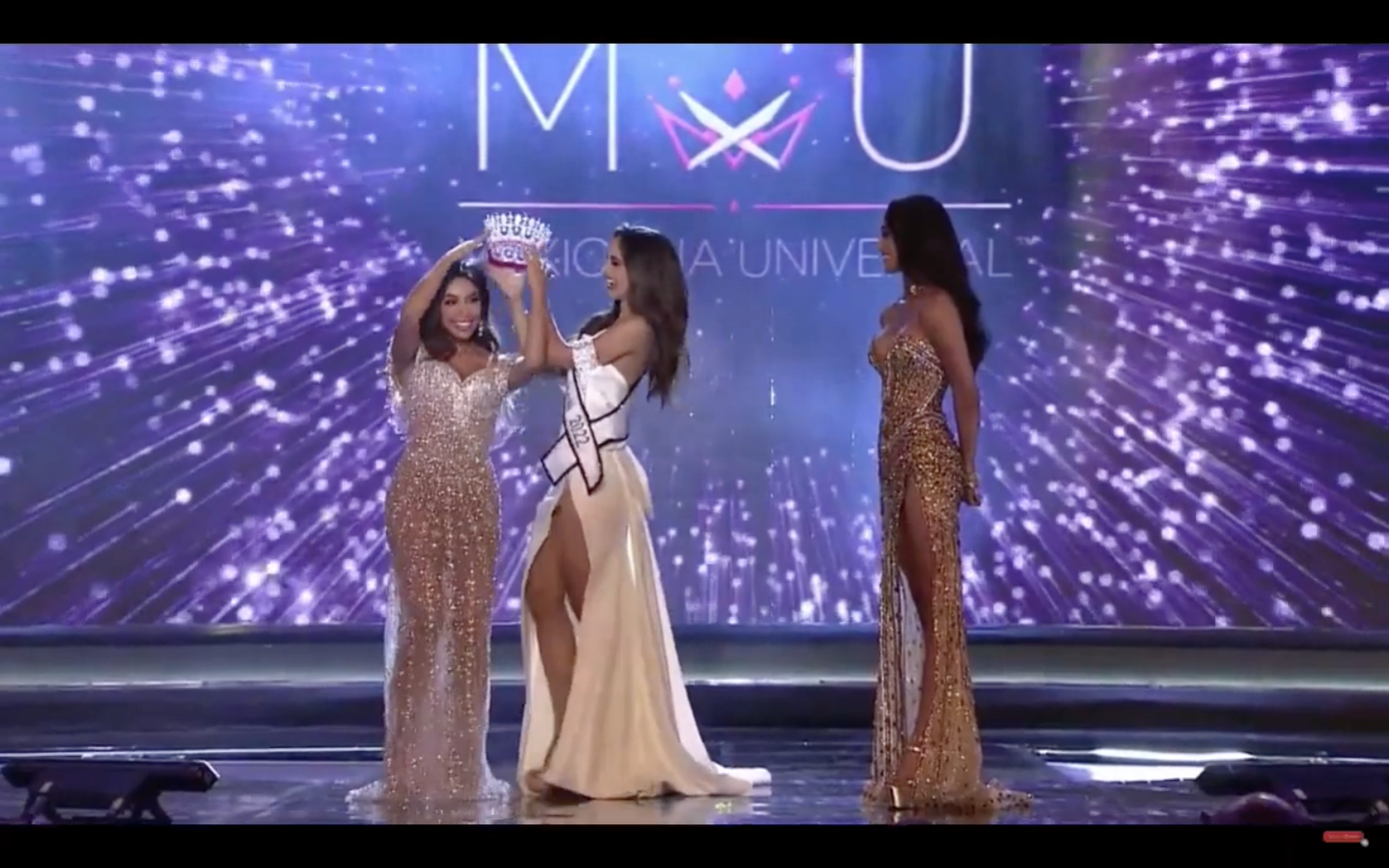 Tuy nhiên sau khi được biết là công bố nhầm, cô đã phải quay lại sân khấu để trao lại vương miện cho chủ nhân thực sự của giải thưởng này. Tuy nhiên sau khi được biết là công bố nhầm, cô đã phải quay lại sân khấu để trao lại vương miện cho chủ nhân thực sự của giải thưởng này.