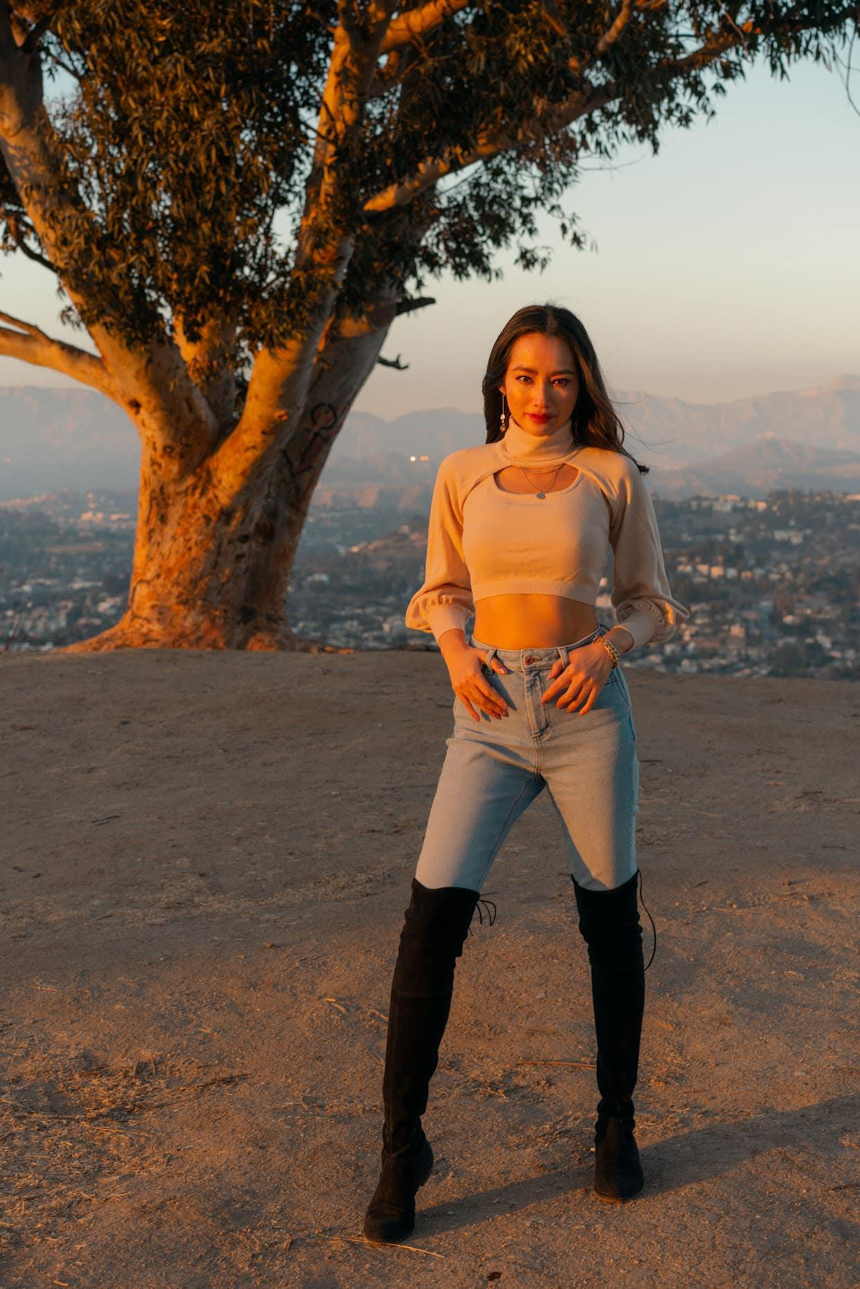 Hiện Trúc Diễm sống tại thành phố Los Angeles, bang California. Nhờ tiếng Anh tốt, Trúc Diễm nhanh chóng hòa nhập môi trường mới. Cô đặt mục tiêu ổn định nhà cửa, thi đậu bằng lái xe trong sáu tháng đầu tiên sang Mỹ.