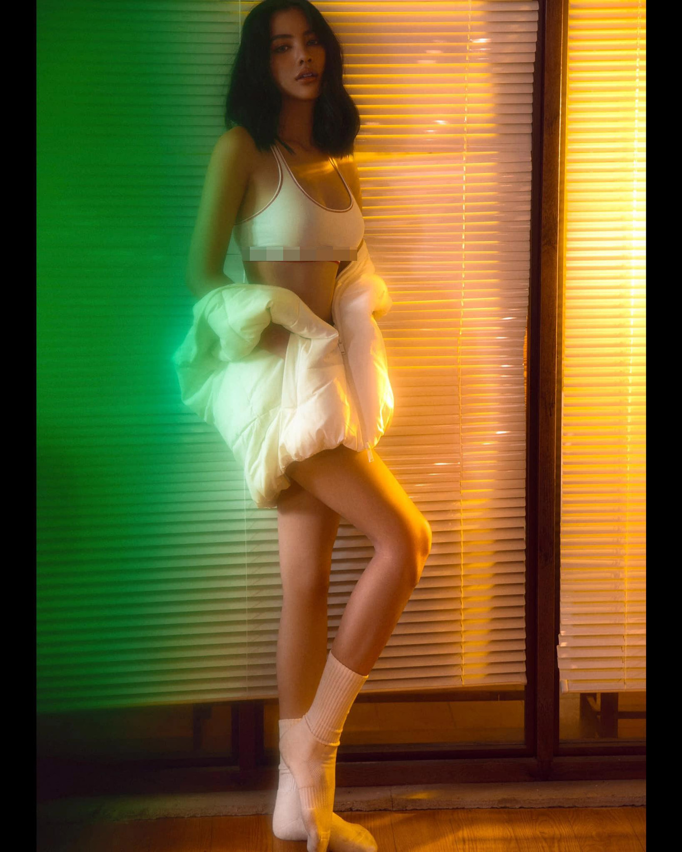 Sau cuộc thi Hoa hậu Việt Nam 2020, người đẹp Cẩm Đan nhận được nhiều sự quan tâm của người hâm mộ. Cô nàng được đánh giá là một trong những mỹ nhân sáng giá của showbiz Việt.