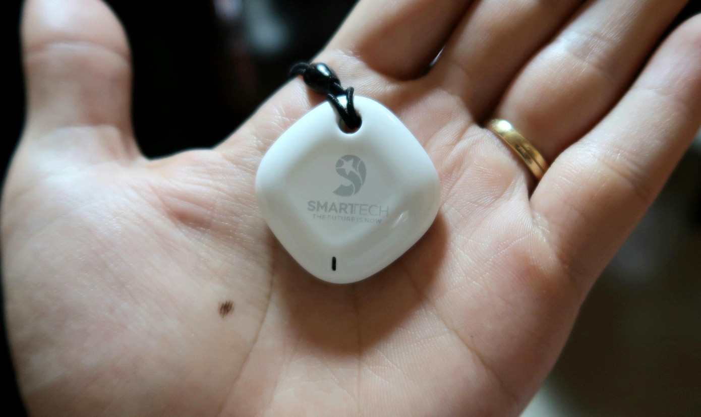 Thiết bị nhỏ gọn trong lòng bàn tay, có thể dễ dàng mang theo bên người