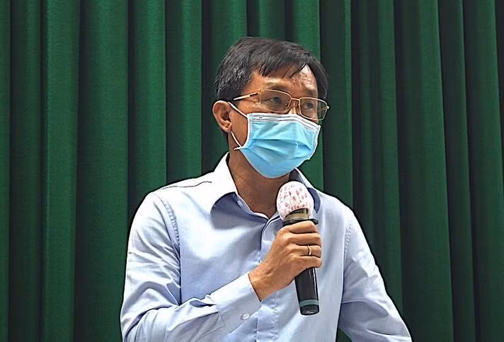 Nhà báo Đức Hiển