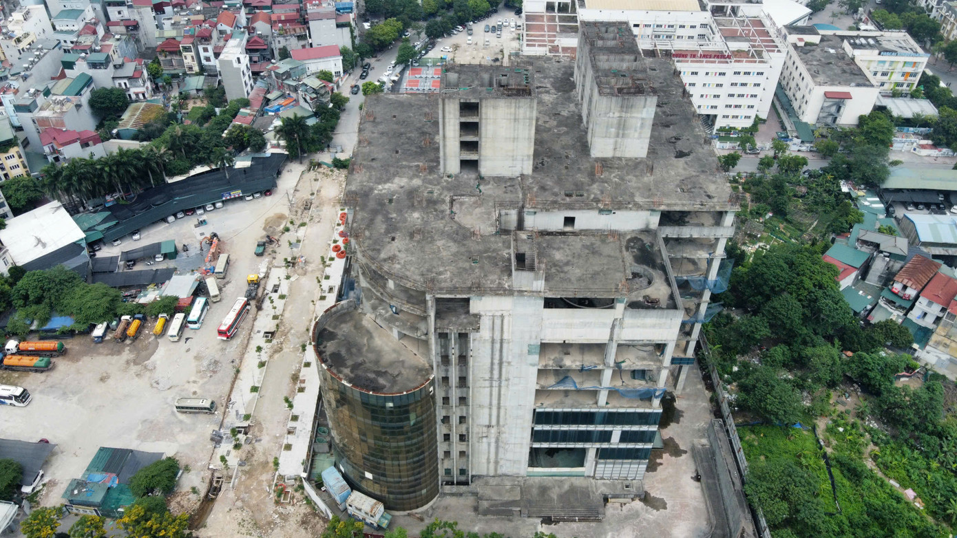 Theo thiết kế ban đầu, Habico Tower có hai tòa tháp với chiều cao 180m, 4 tầng hầm và 36 tầng nổi. Dự án có chức năng là tòa nhà thương mại, dịch vụ, khách sạn, văn phòng và nhà ở cao cấp cho thuê.