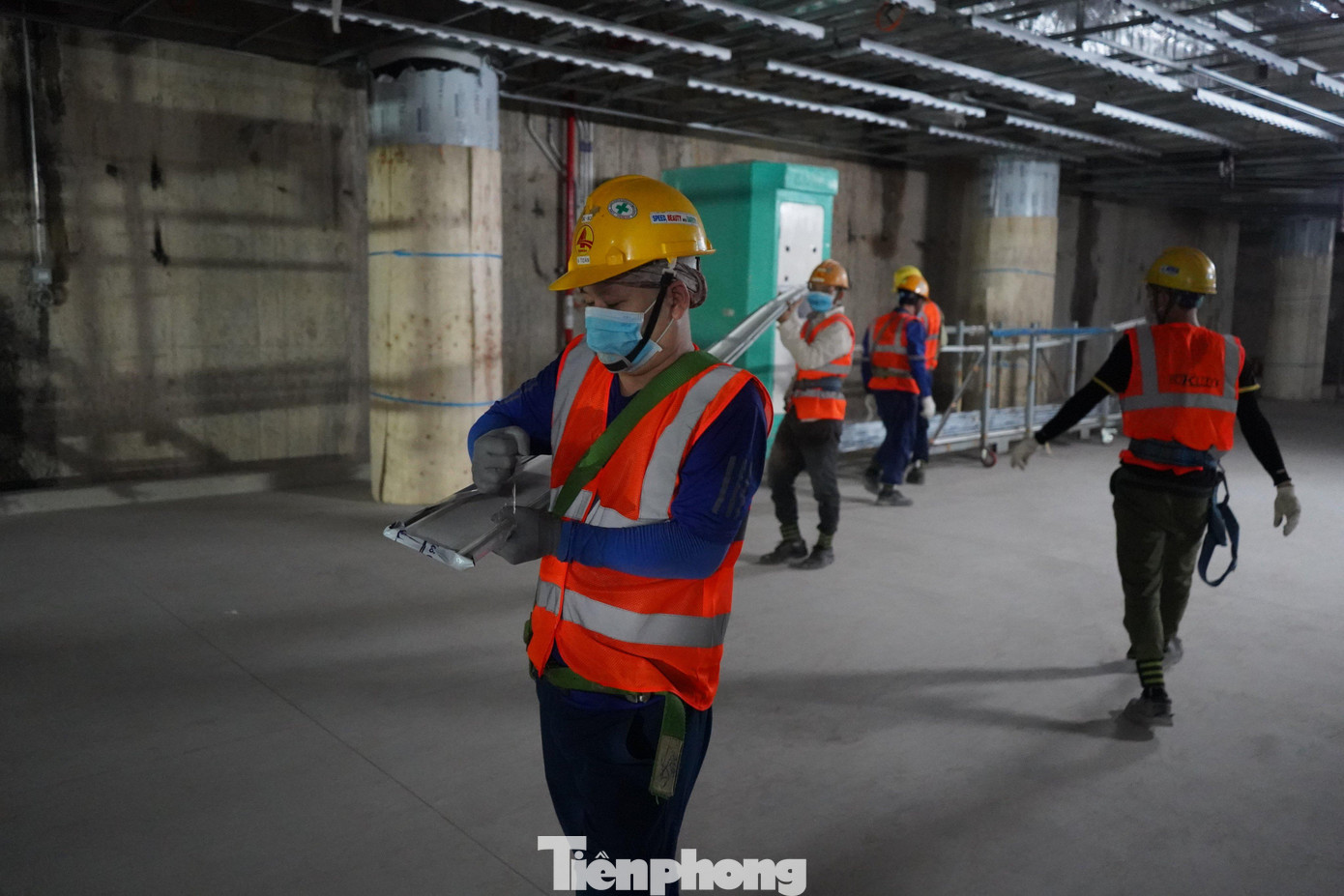 Hiện tại, gói thầu Xây dựng đoạn ngầm từ Nhà ga Bến Thành đến ga Nhà hát Thành phố đã đạt 96% tiến độ.