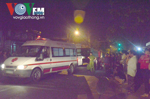 Ngã vào gầm xe người đàn ông bị cán tử vong ảnh 2