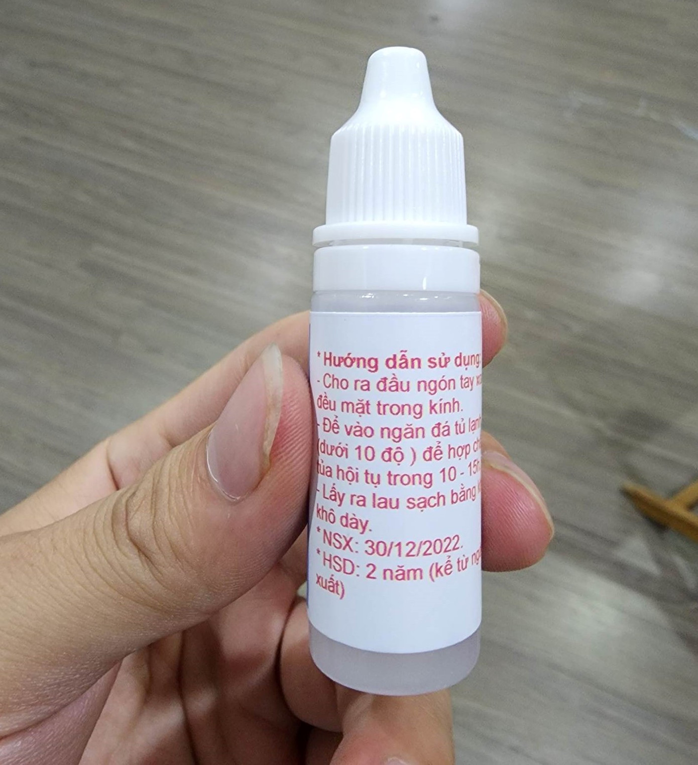 Lọ hợp chất bôi kính nhìn xuyên thấu và hướng dẫn sử dụng Lọ hợp chất bôi kính nhìn xuyên thấu và hướng dẫn sử dụng