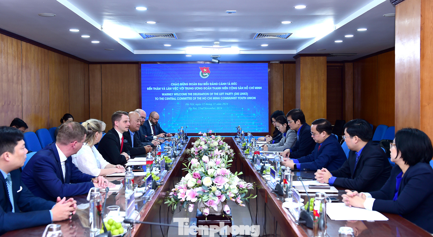 Quang cảnh buổi tiếp đoàn đại biểu Đảng Cánh tả Đức thăm và làm việc với T.Ư Đoàn. Ảnh: Xuân Tùng Quang cảnh buổi tiếp đoàn đại biểu Đảng Cánh tả Đức thăm và làm việc với T.Ư Đoàn. Ảnh: Xuân Tùng