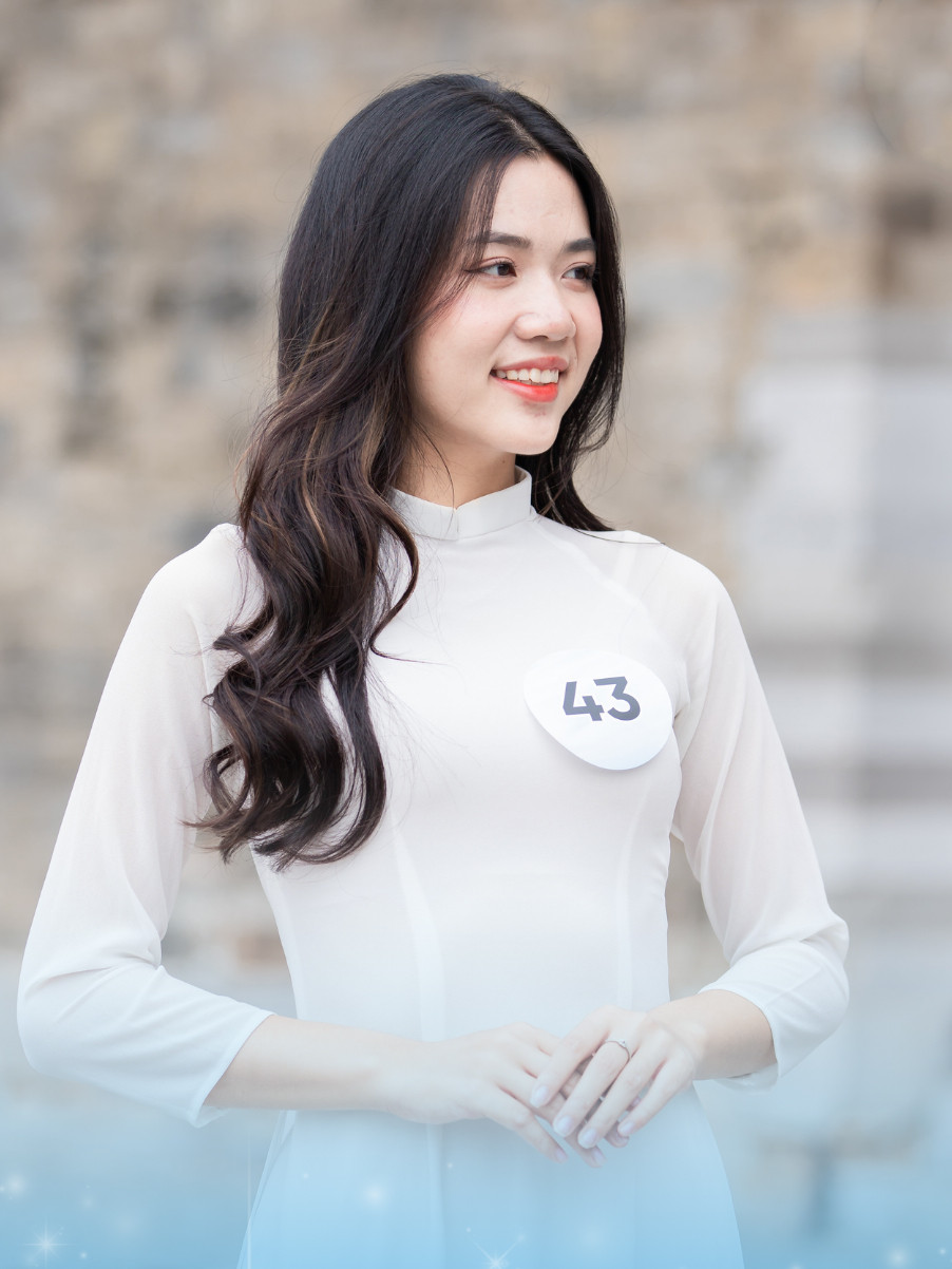 Thí sinh Nguyễn Thị Minh Hằng - sinh viên trường ĐH Thủ đô Hà Nội.