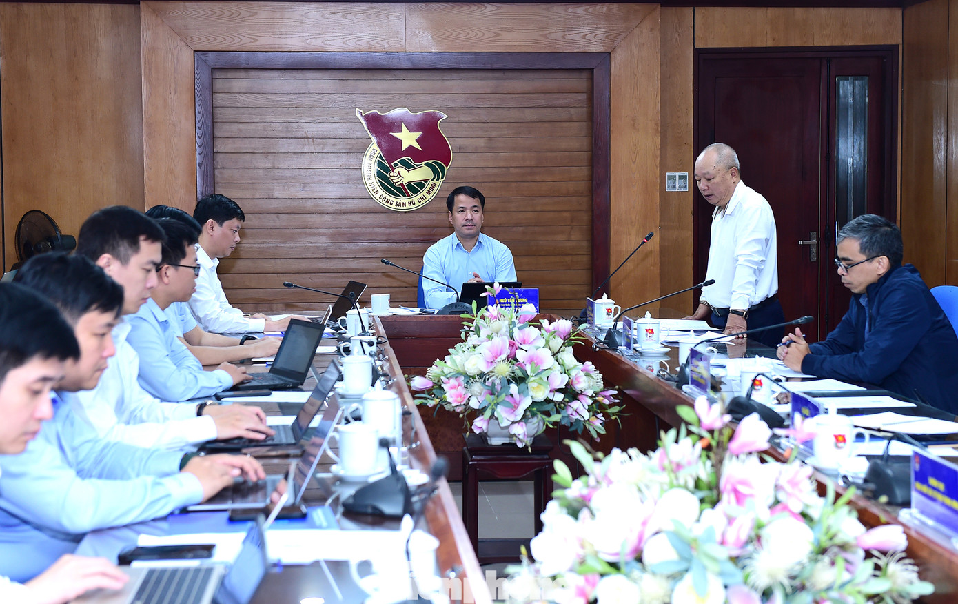 Ông Nguyễn Bách Tùng phát biểu tại hội nghị. Ảnh: Xuân Tùng Ông Nguyễn Bách Tùng phát biểu tại hội nghị. Ảnh: Xuân Tùng