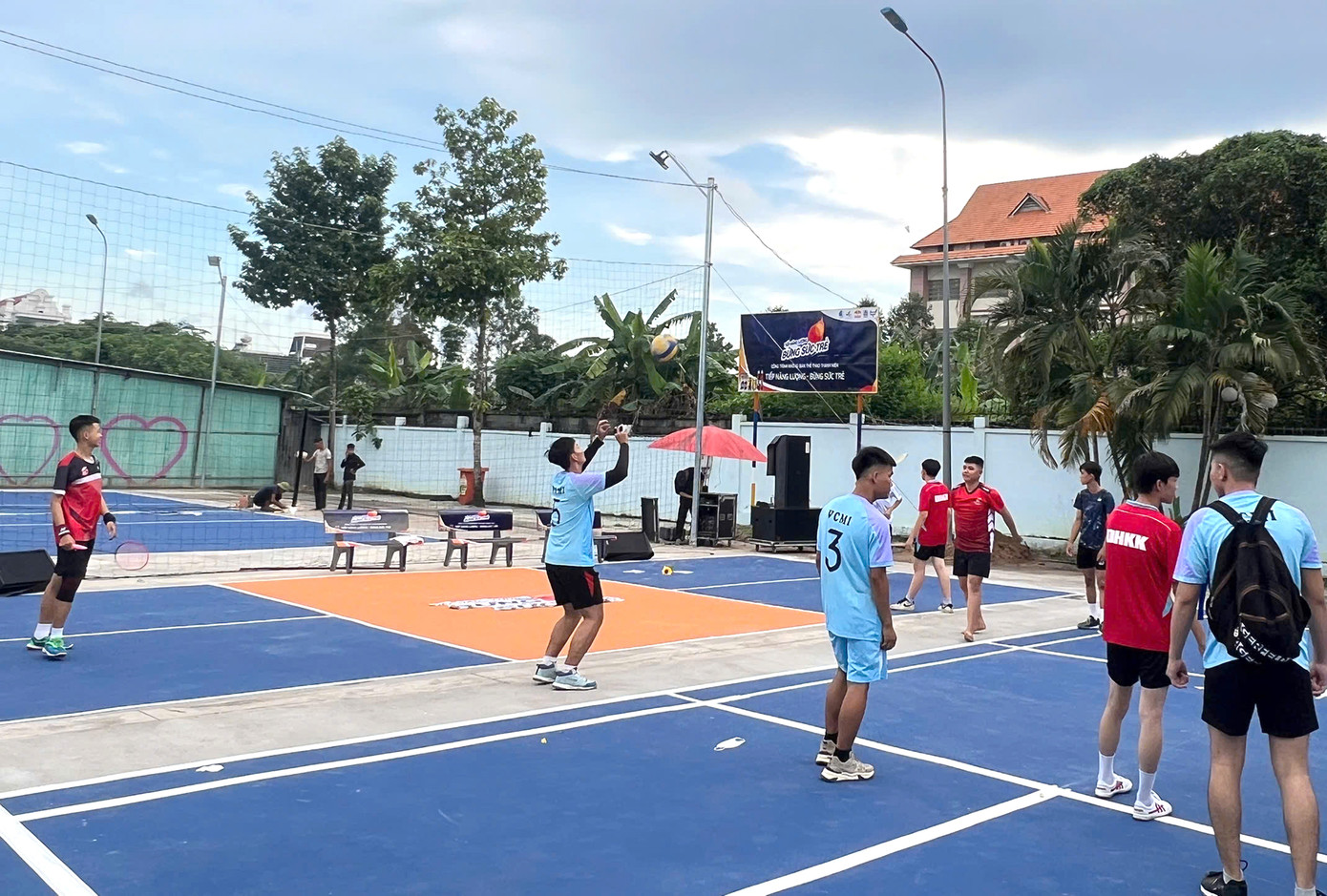 Công trình mang đến không gian cho thanh niên luyện tập thể dục thể thao. Ảnh: BTC