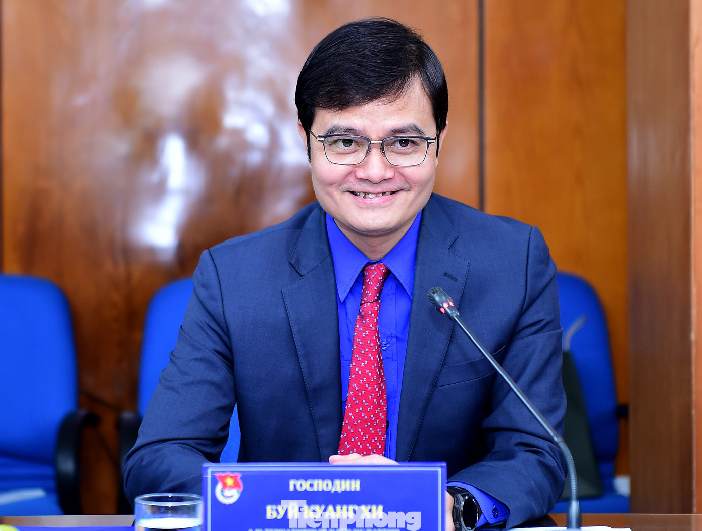 Bí thư thứ nhất T.Ư Đoàn Bùi Quang Huy trao đổi tại chương trình hội đàm. Ảnh: Xuân Tùng