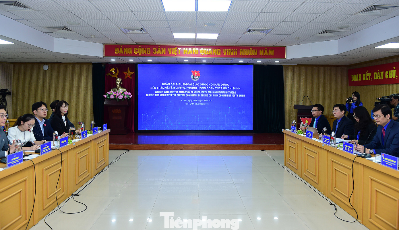 Quang cảnh buổi tiếp đoàn Đại biểu Ngoại giao Quốc hội Hàn Quốc thăm và làm việc tại T.Ư Đoàn TNCS Hồ Chí Minh. Ảnh: Xuân Tùng