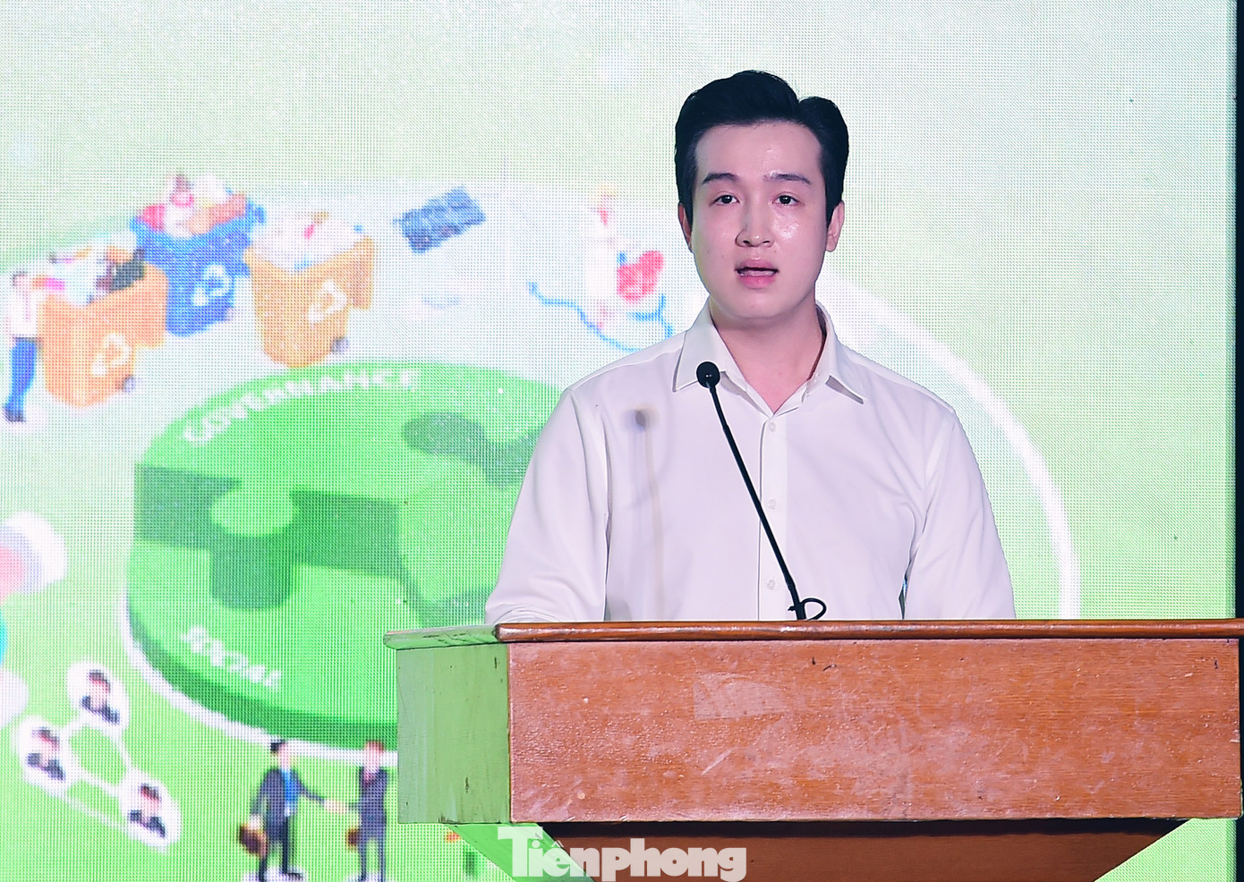 Anh Đào Đức Việt phát biểu tại chương trình. Ảnh: Xuân Tùng