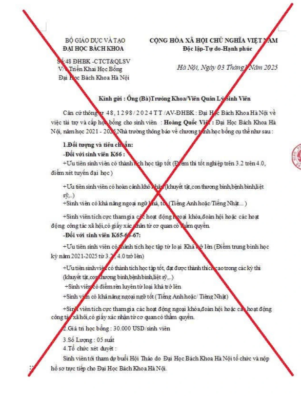 Văn bản giả mạo có dấu đỏ, dấu giáp lai và chữ ký, tên Thứ trưởng Bộ GD&ĐT Phạm Ngọc Thưởng. Văn bản giả mạo có dấu đỏ, dấu giáp lai và chữ ký, tên Thứ trưởng Bộ GD&ĐT Phạm Ngọc Thưởng.
