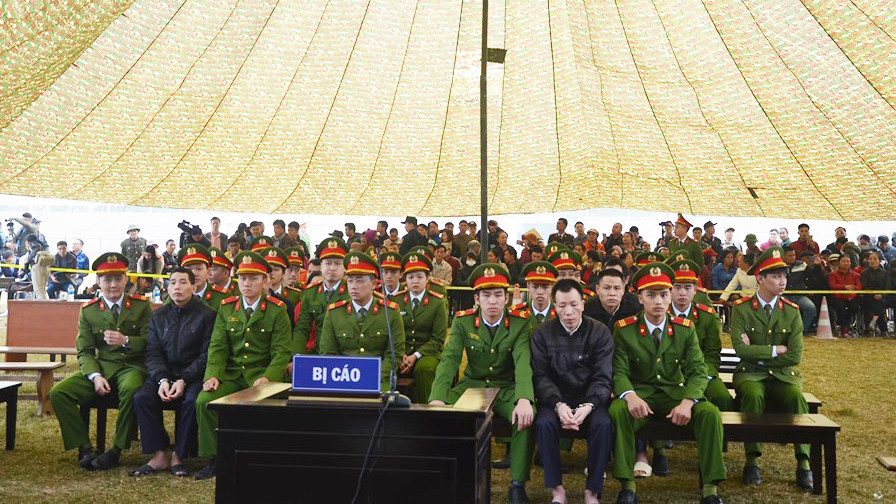 Các bị cáo đồng loạt 'chỉ điểm' kẻ chủ mưu, Bùi Văn Công 'phản cung' ảnh 5