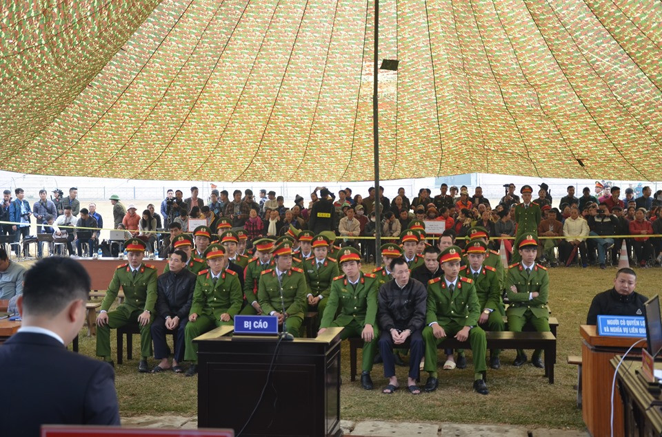 Các bị cáo đồng loạt 'chỉ điểm' kẻ chủ mưu, Bùi Văn Công 'phản cung' ảnh 9