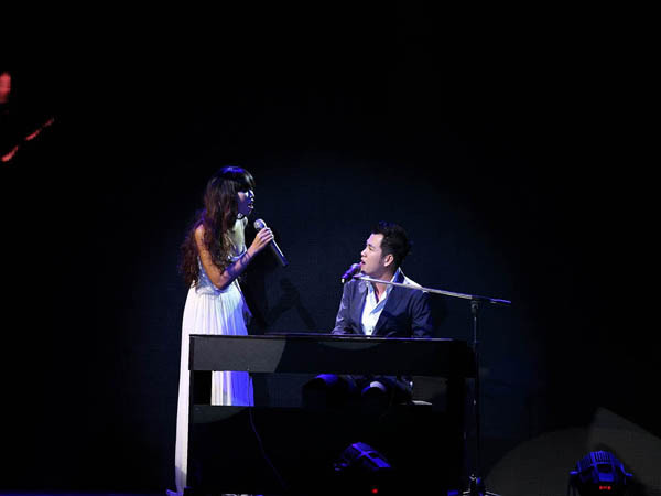 Nồng nàn bên Hồ Trung Dũng trong Còn lại gì khi vắng em