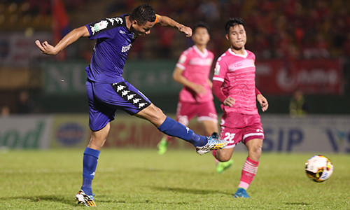 Tuyển thủ U20 tỏa sáng rực rỡ, Bình Dương đè bẹp Sài Gòn ảnh 1
