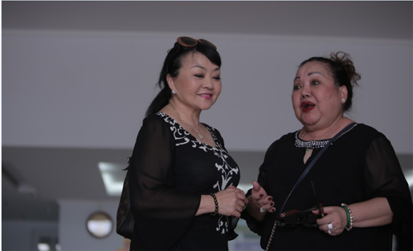 Hương Lan và NSND Ngọc Giàu thăm lại “Thánh đường” cải lương ảnh 3