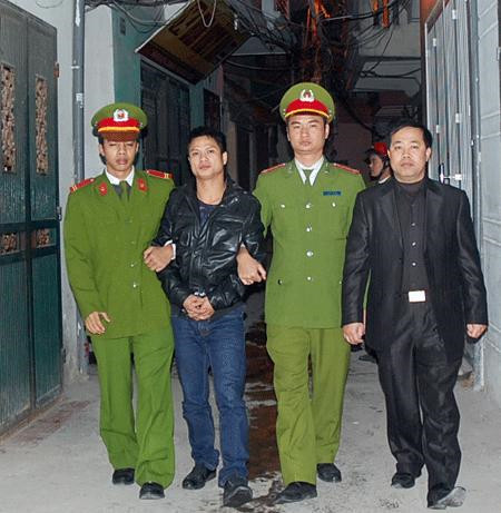 Dẫn giải đối tượng Hà Giang về nơi cư trú