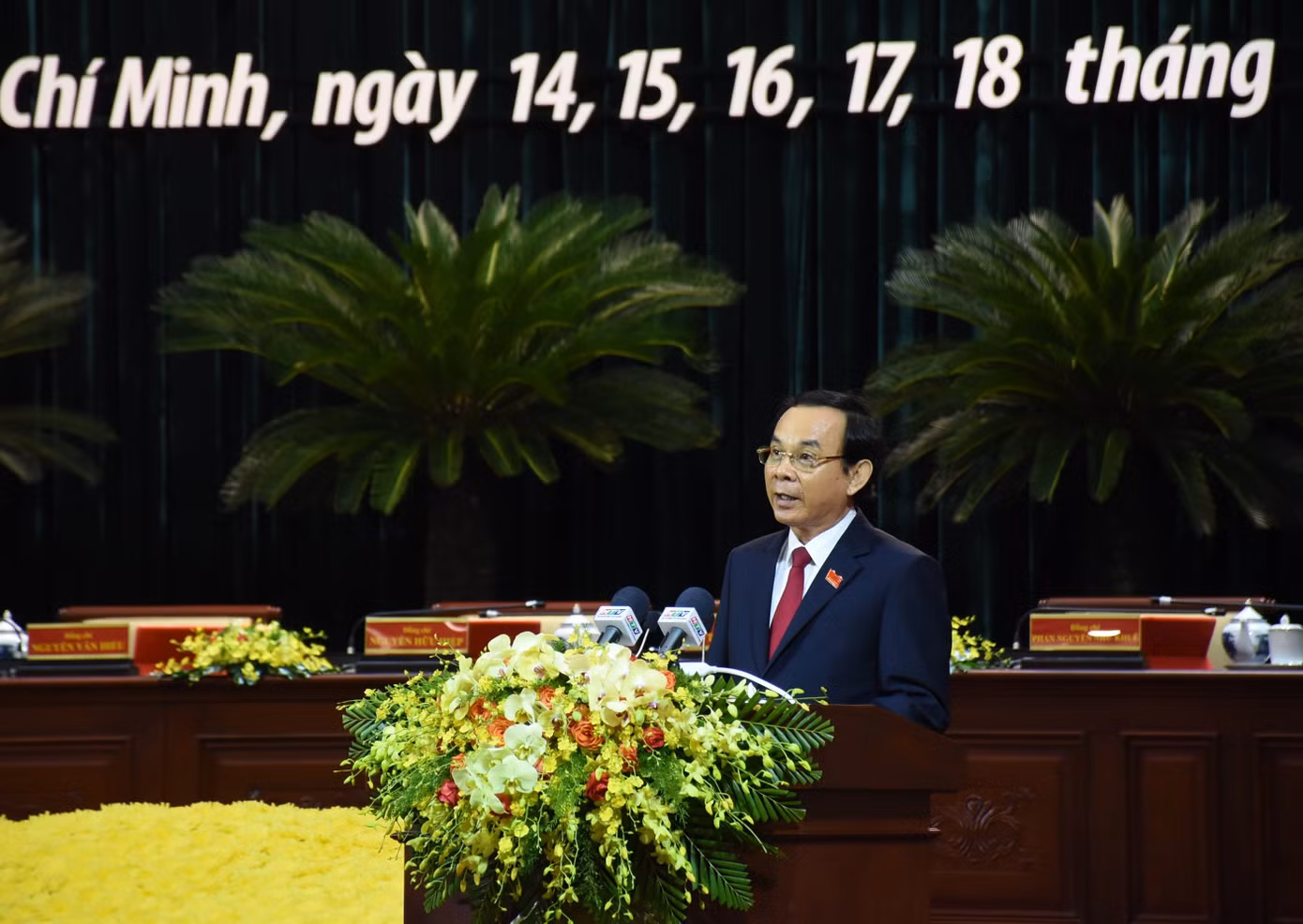 Tân Bí thư Thành ủy Nguyễn Văn Nên nói gì khi ra mắt Đảng bộ TPHCM? ảnh 1