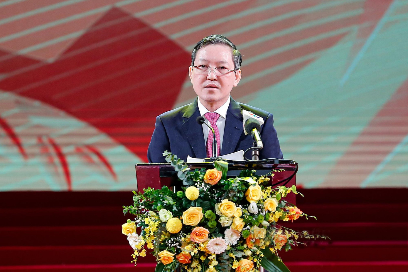 Chủ tịch Hội Nông dân Việt Nam Lương Quốc Đoàn phát biểu tại buổi lễ