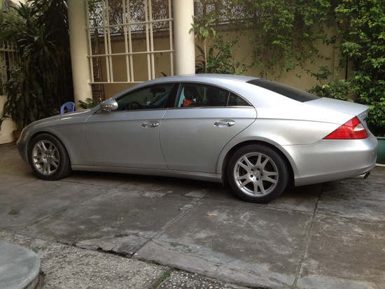 Chiếc xe mà Phước Sang mang trả cho Chung Minh - Mercedes CLS350. Chiếc xe mà Phước Sang mang trả cho Chung Minh - CLS350