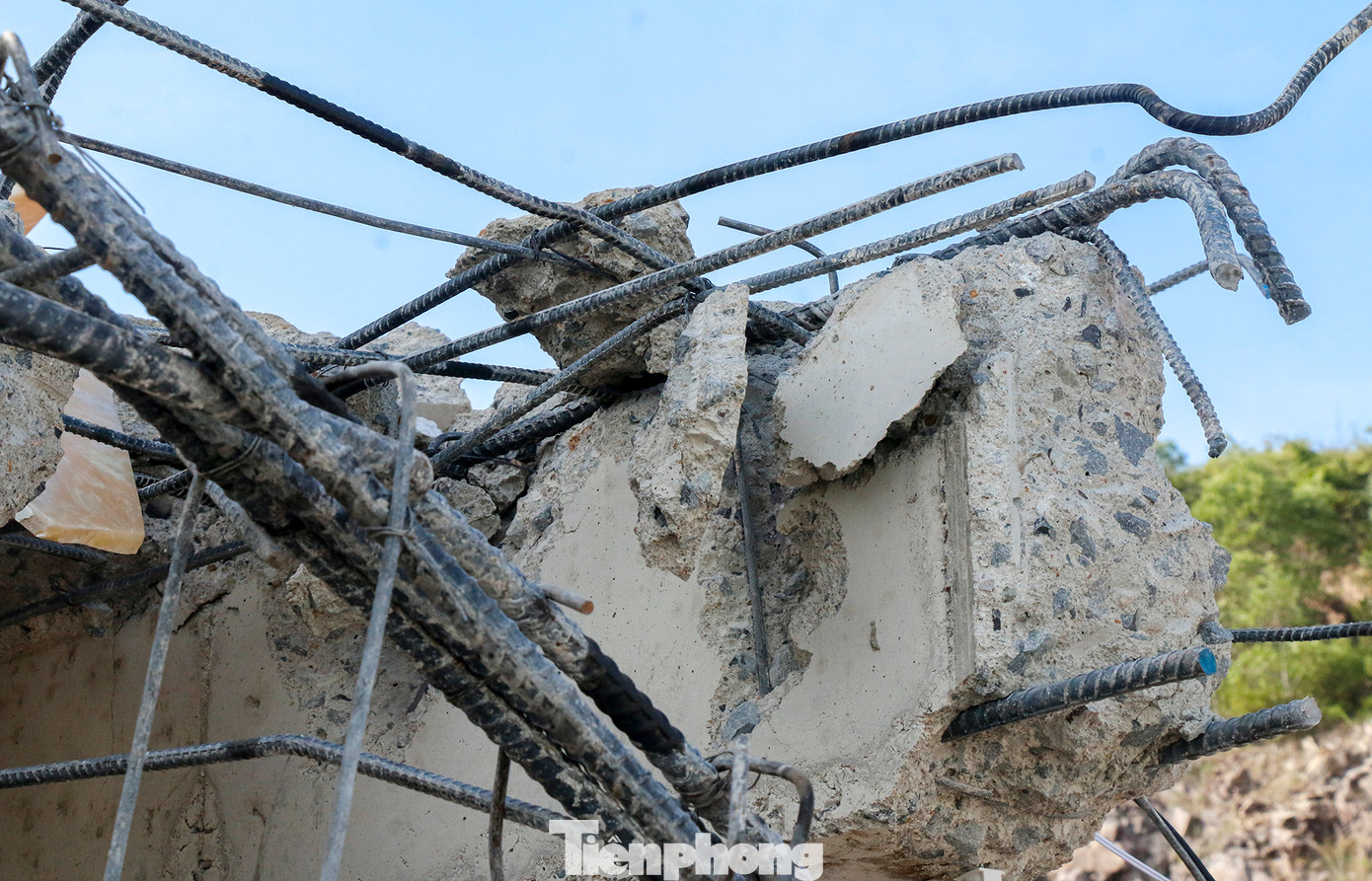 Cũng theo UBND phường Vĩnh Trường, việc cưỡng chế sẽ được thực hiện theo phương án đã được cơ quan có thẩm quyền phê duyệt trước đó.