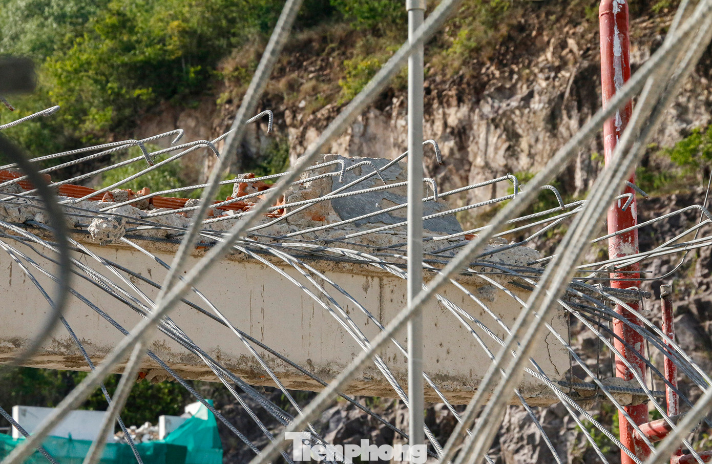 Cũng theo UBND phường Vĩnh Trường, việc cưỡng chế sẽ được thực hiện theo phương án đã được cơ quan có thẩm quyền phê duyệt trước đó.