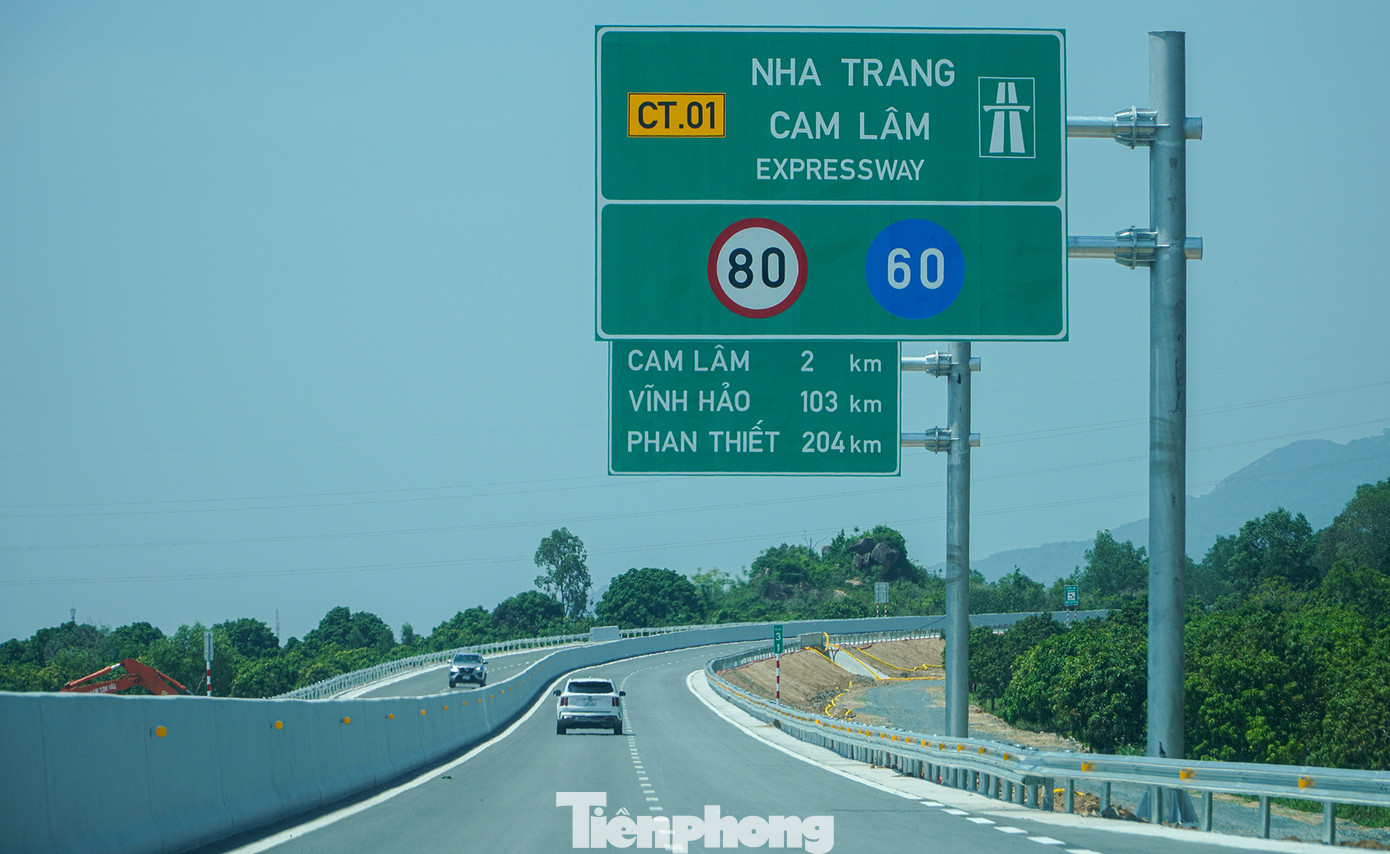 Cao tốc đoạn Nha Trang - Cam Lâm khánh thành tháng 5/2023. (Ảnh: Xuân Hoát) Cao tốc đoạn Nha Trang - Cam Lâm khánh thành tháng 5/2023. (Ảnh: Xuân Hoát)