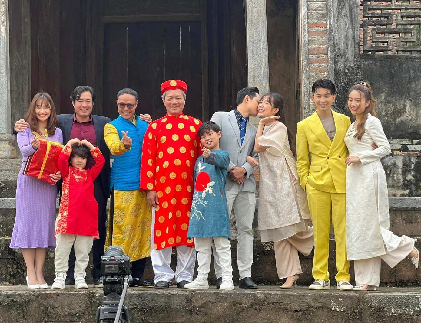 Phim Dưới bóng cây hạnh phúc kết thúc tối 29/3, không có phim mới nối sóng.