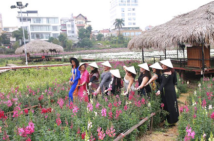 Chợ quê ngày Tết ở Hà Nội ảnh 2