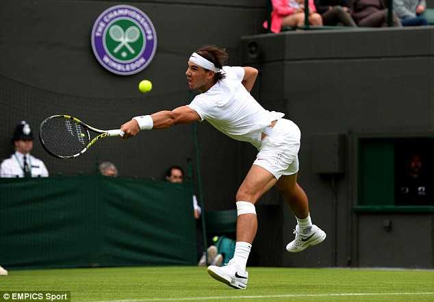 Nadal thua trận ngay vòng một là một trong những cú sốc lớn nhất Wimbledon năm nay