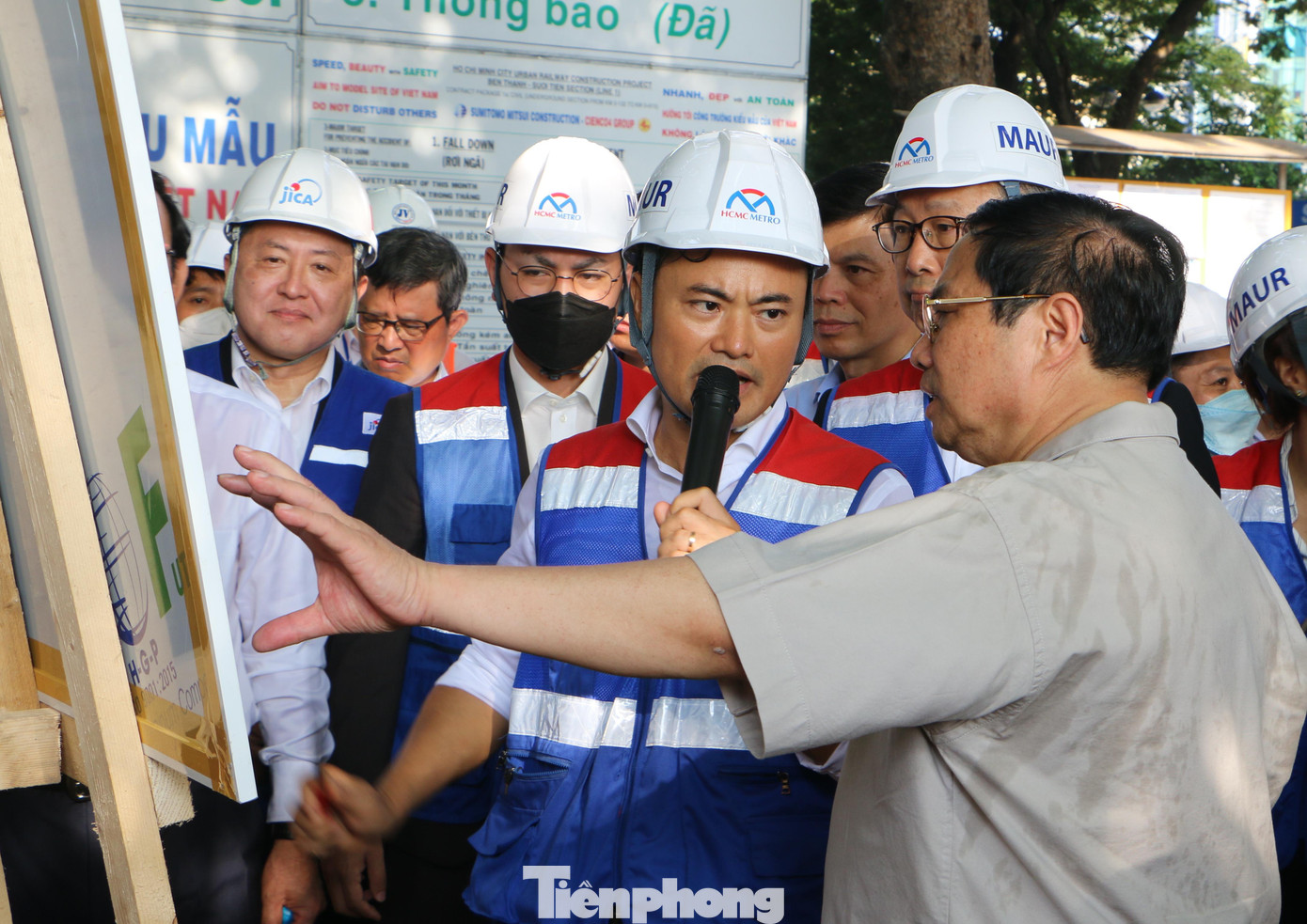 Theo báo cáo của Trưởng Ban Quản lý Đường sắt đô thị TPHCM (MAUR), tiến độ ga Bến Thành đã đạt 81%.