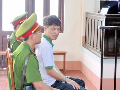 Lê Bá Mai tại tòa