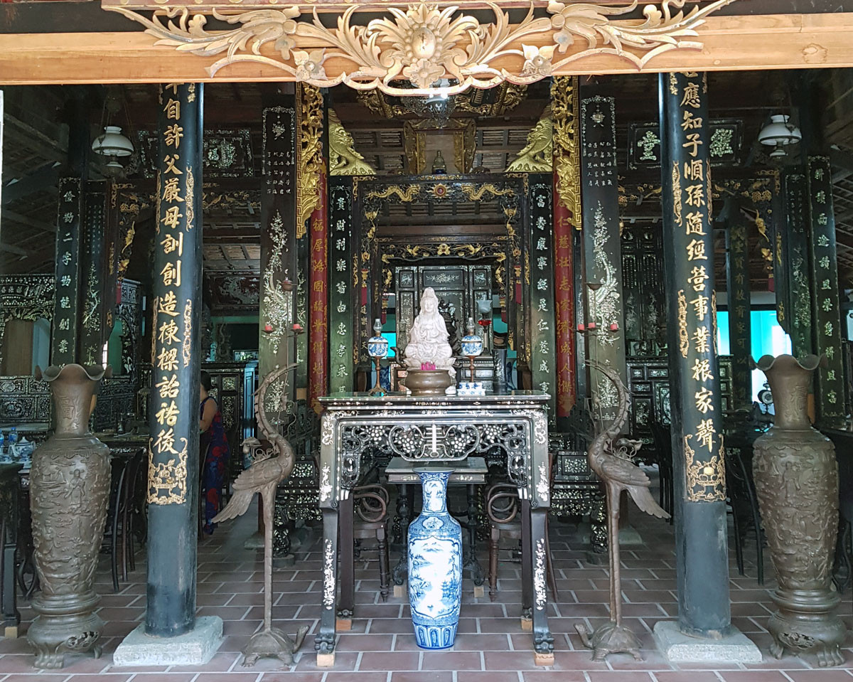 Độc đáo chiếc giường cổ có giá bạc tỷ ở Đồng Tháp ảnh 13