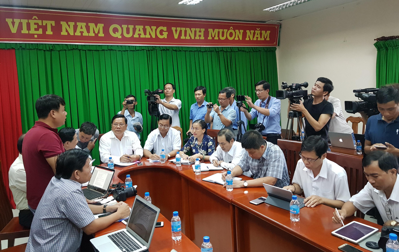 Nguyên Chủ tịch Sóc Trăng nói về việc Trịnh Sướng 'đi du lịch' với cán bộ tỉnh ảnh 2 Nguyên Chủ tịch Sóc Trăng nói về việc Trịnh Sướng 'đi du lịch' với cán bộ tỉnh ảnh 2