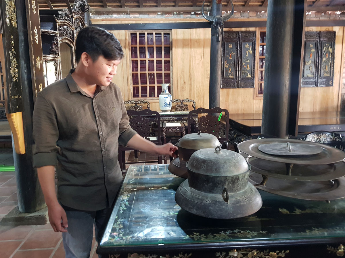 Độc đáo chiếc giường cổ có giá bạc tỷ ở Đồng Tháp ảnh 9 Độc đáo chiếc giường cổ có giá bạc tỷ ở Đồng Tháp ảnh 9