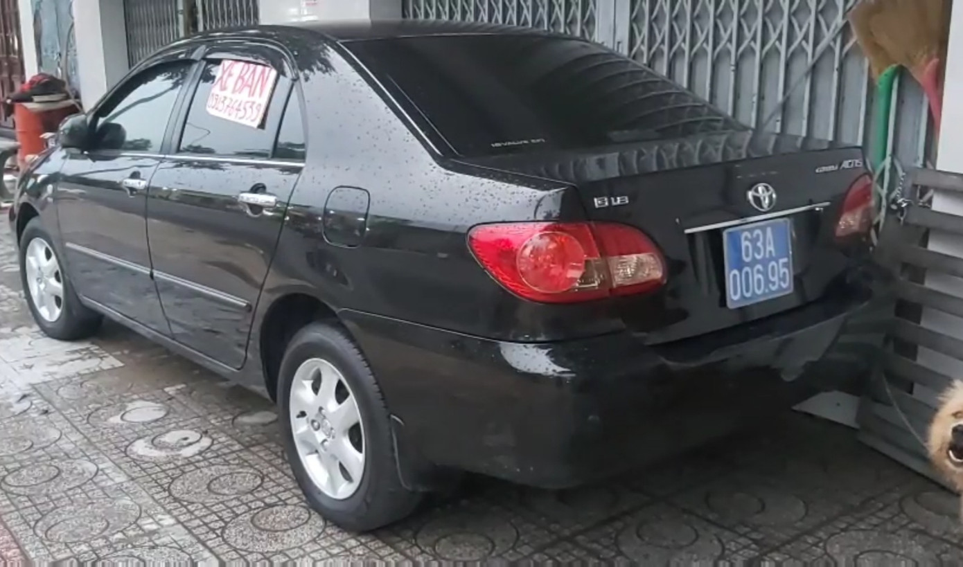 Xe 'biển xanh' rao bán như rau trên vỉa hè ở Tiền Giang ảnh 1