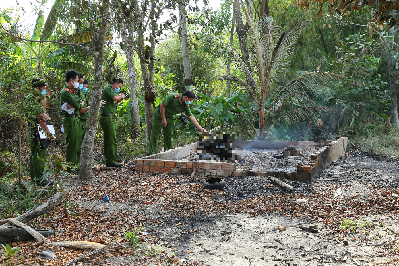 Hai người đàn ông tử vong bất thường, thi thể nhiều thương tích ảnh 2