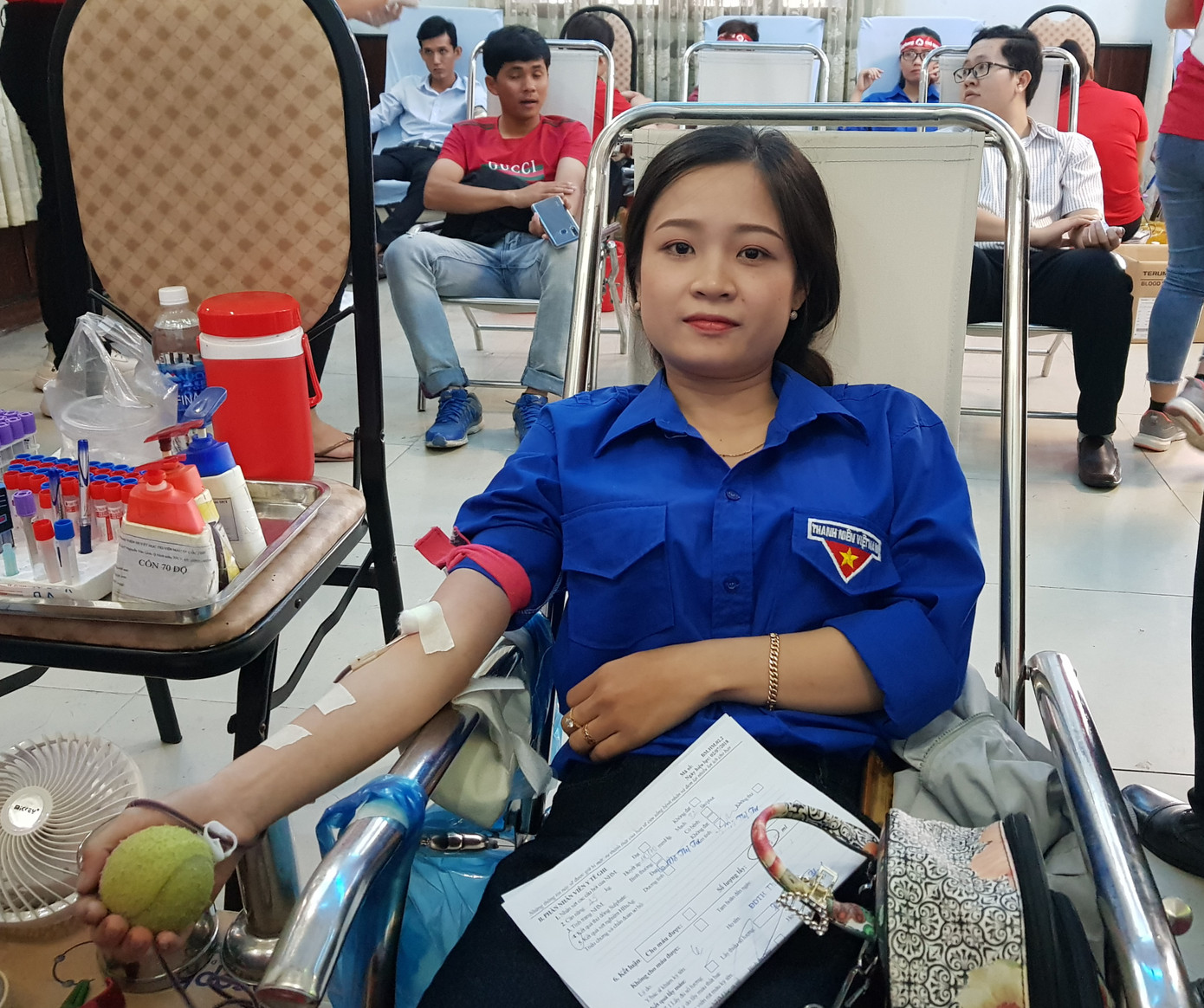 Lung linh những giọt hồng nơi Đất Mũi ảnh 3