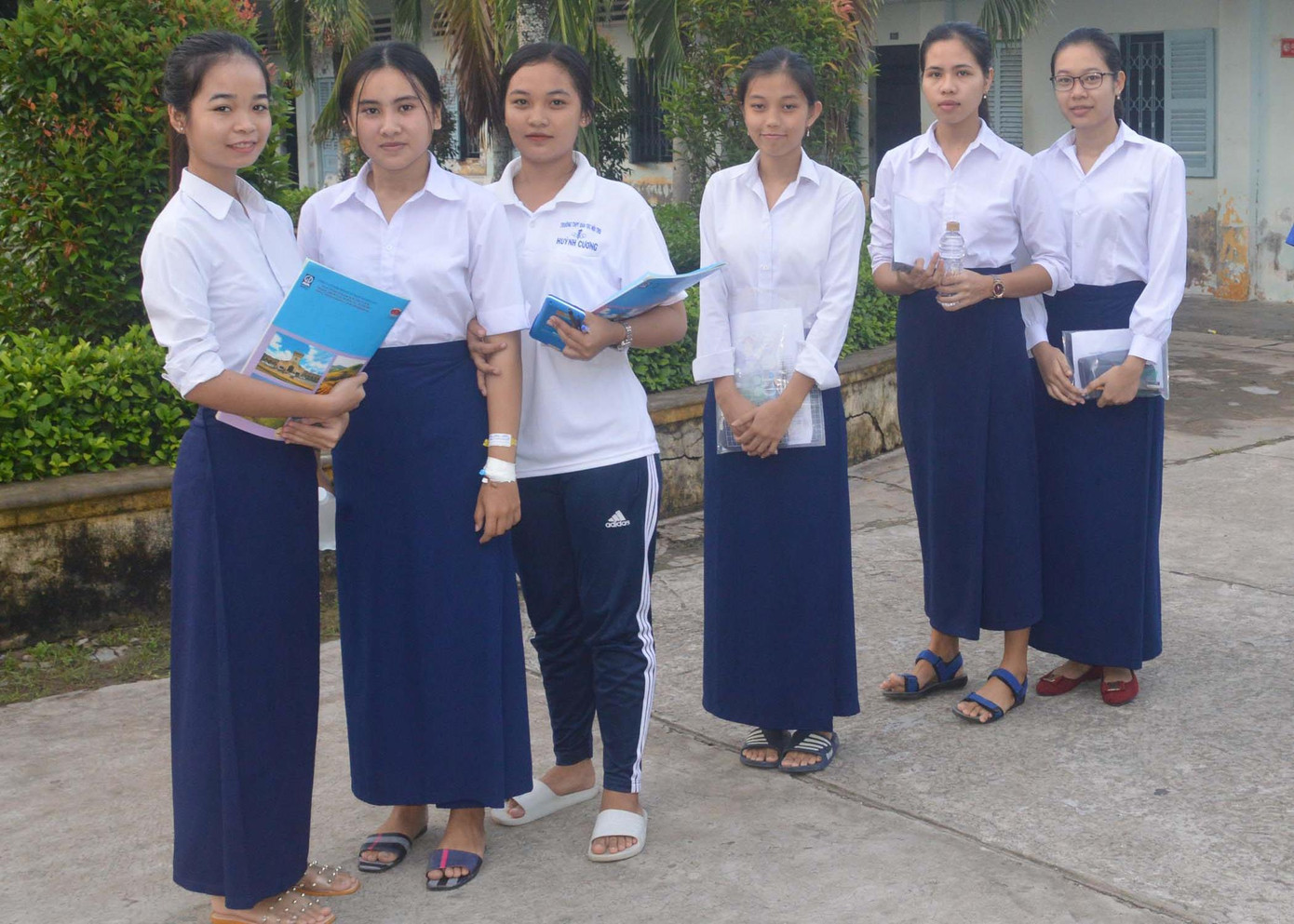 Cập nhật đề, đáp án NGOẠI NGỮ thi tốt nghiệp THPT ảnh 11