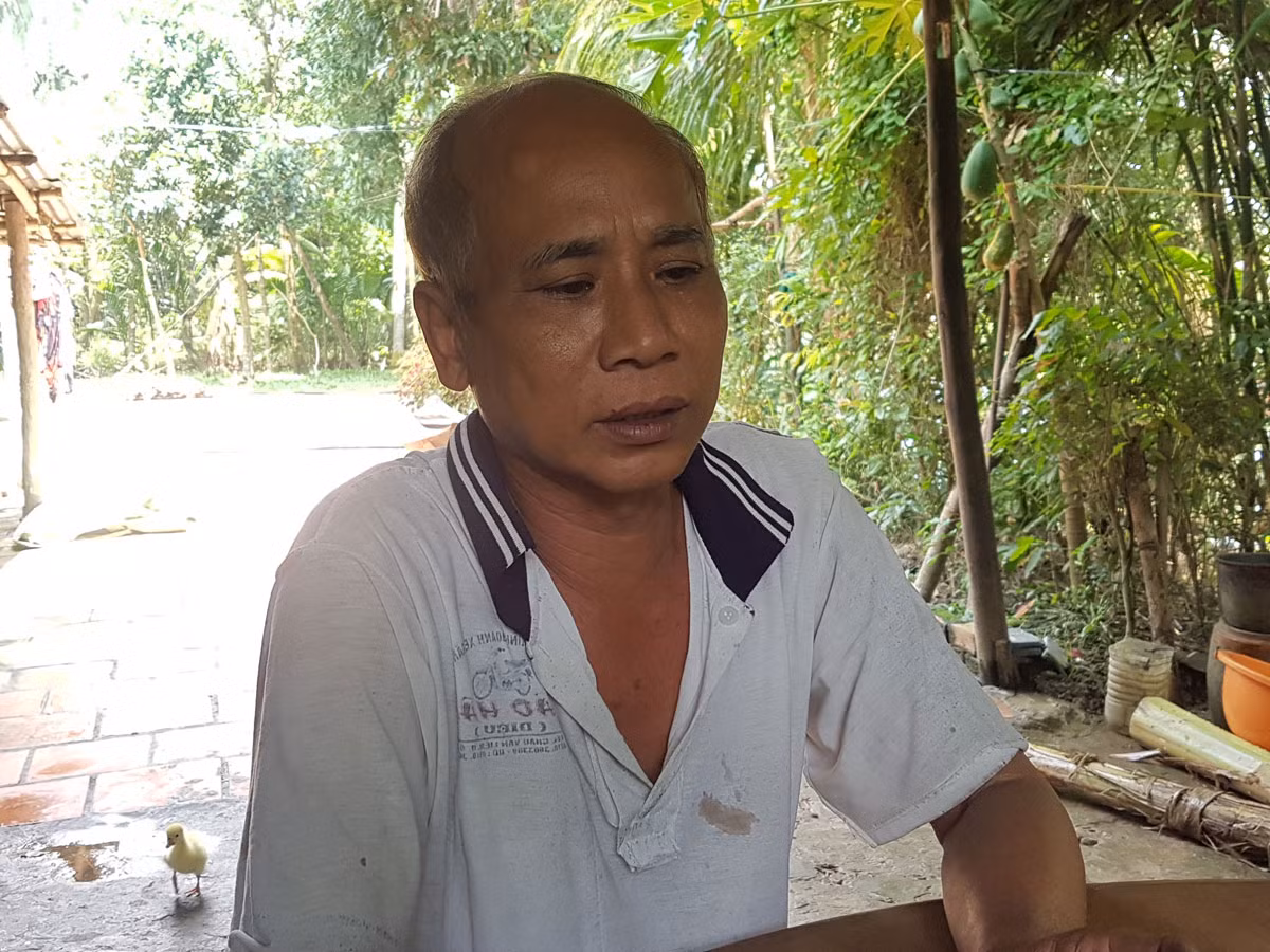 Người dân 'tố' bị người lạ hành hung khi làm việc với CSGT Hàng Xanh ảnh 4