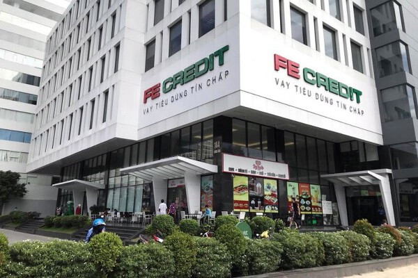 VPBank chuyển nhượng 49% vốn điều lệ tại FE Credit cho Tập đoàn SMBC, Nhật Bản.