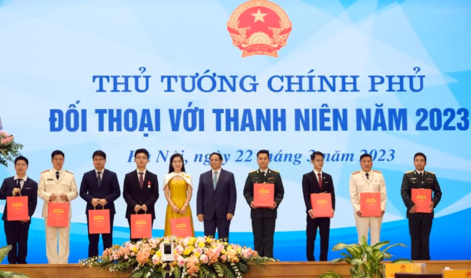 Tuyên dương 10 Gương mặt trẻ Việt Nam tiêu biểu năm 2022 ảnh 7