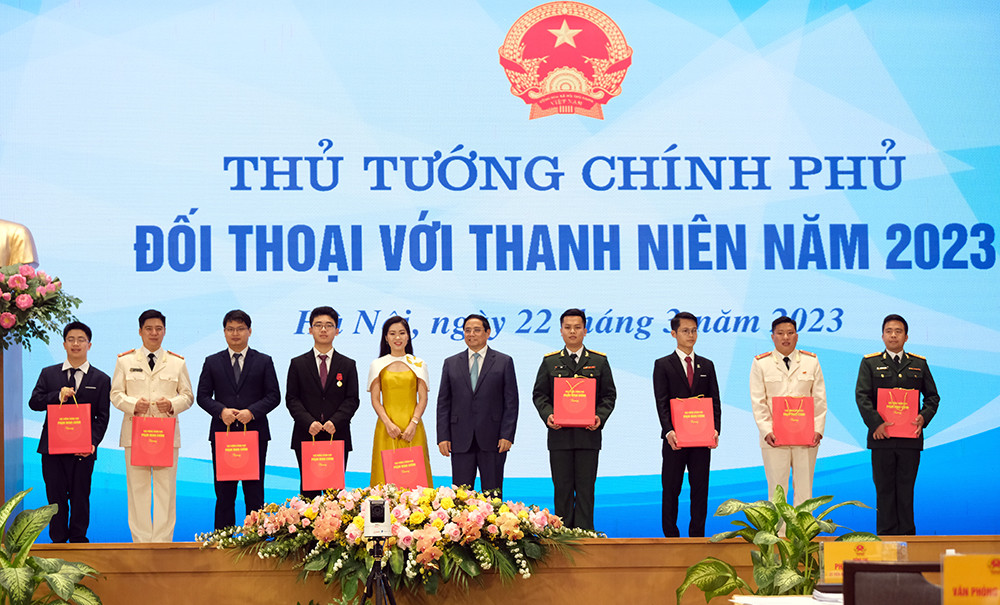 Xây dựng thế hệ thanh niên xứng đáng là rường cột của nước nhà ảnh 5