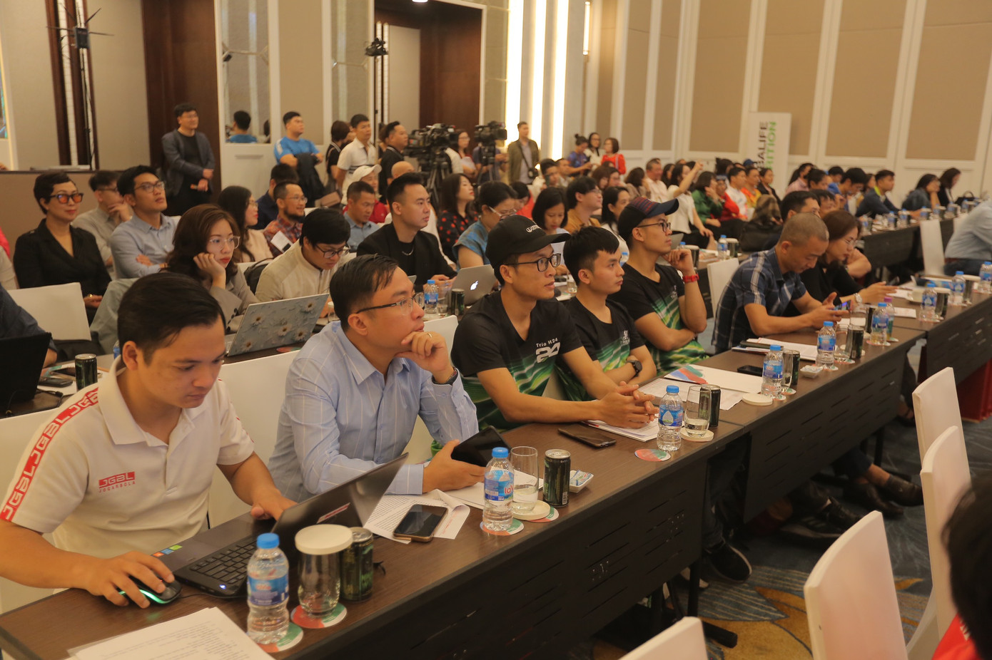 Tạo ‘sức mạnh nội sinh’ cho địa phương phát triển ảnh 25 Tạo ‘sức mạnh nội sinh’ cho địa phương phát triển ảnh 25