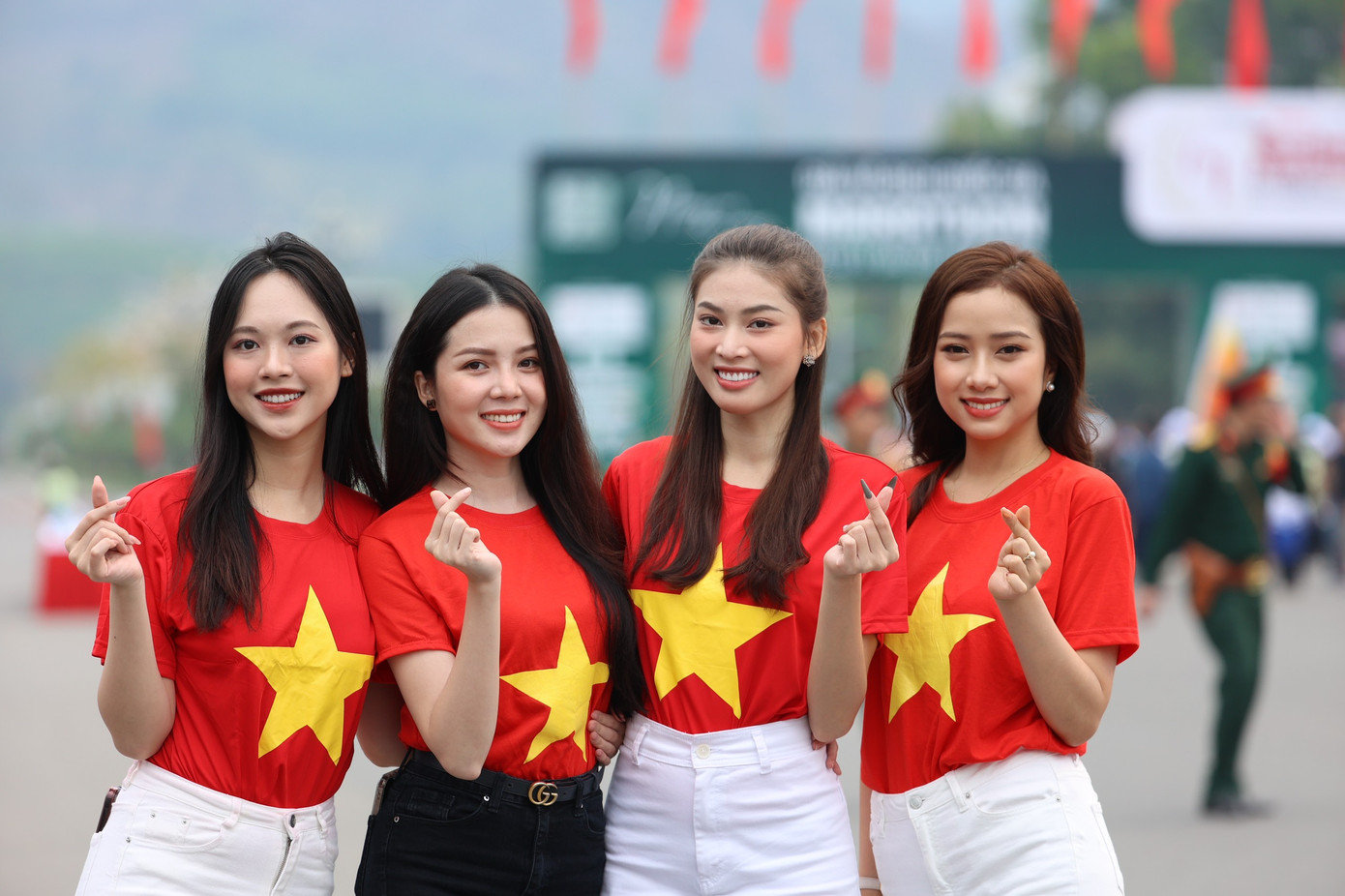 Lễ thượng cờ Tổ quốc tại Tiền Phong Marathon 2023 ảnh 51