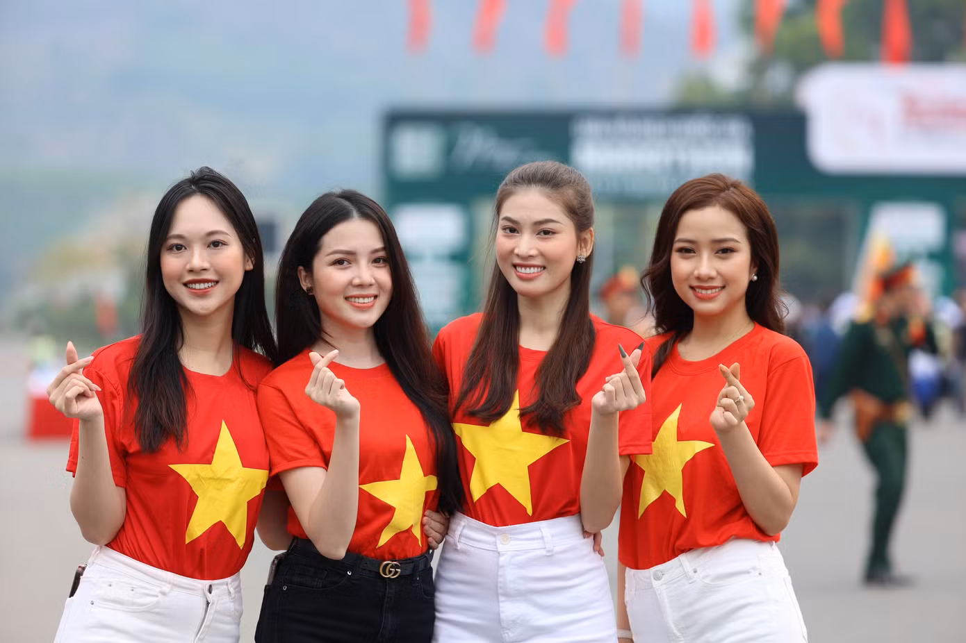 Lễ thượng cờ Tổ quốc tại Tiền Phong Marathon 2023 ảnh 51