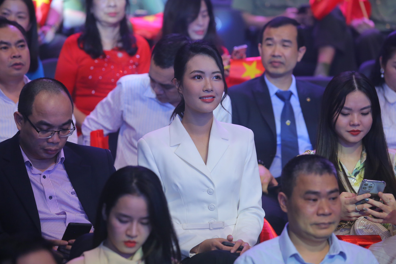 Tuyên dương 10 Gương mặt trẻ Việt Nam tiêu biểu năm 2022 ảnh 15